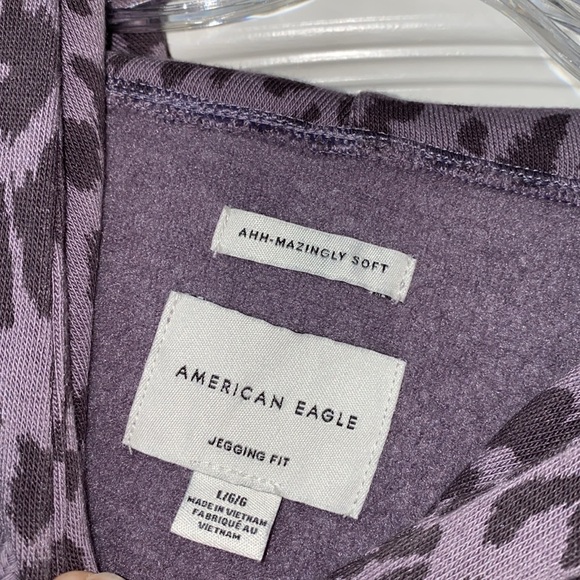 Woman’s AE leopard print dusty purple jegging fit hoodie size L - Picture 2 of 5